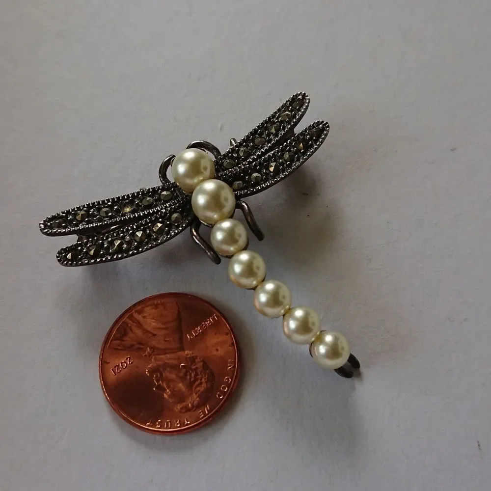 Silver & pearl with black crystal dragonfly brooch